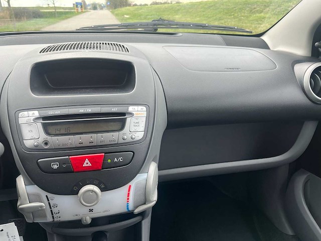 Peugeot 107 1.0 12v xs, 21-gnn-5 - afbeelding 4 van  23