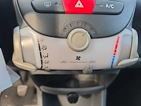 Peugeot 107 1.0-12v xs | 45-gzl-5 - afbeelding 3 van  26