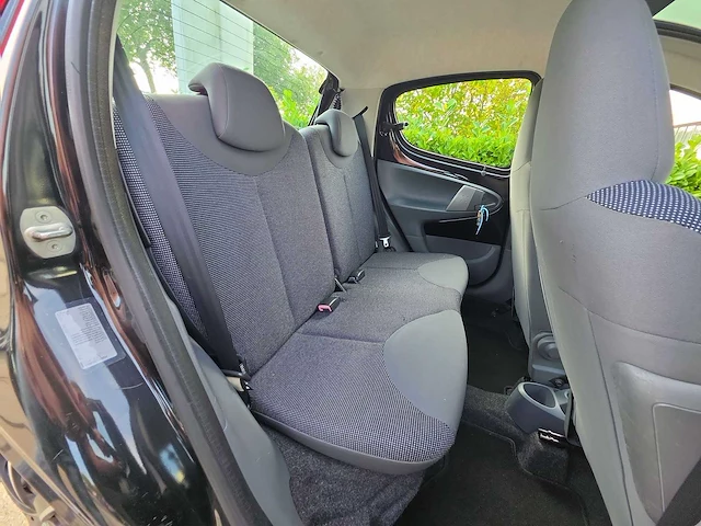 Peugeot 107 1.0-12v xs | 45-gzl-5 - afbeelding 4 van  26