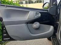 Peugeot 107 1.0-12v xs | 45-gzl-5 - afbeelding 11 van  26