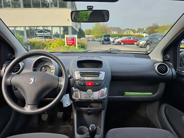 Peugeot 107 1.0-12v xs | 45-gzl-5 - afbeelding 19 van  26