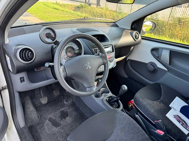 Peugeot 107 1.0-12v xs 5-deurs s-067-gh - afbeelding 11 van  16