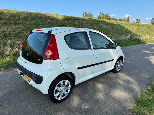 Peugeot 107 1.0-12v xs 5-deurs s-067-gh - afbeelding 5 van  16