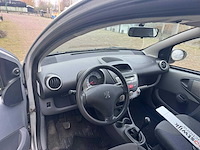 Peugeot 107 1.0-12v xs 59-hgd-5 - afbeelding 11 van  17