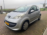 Peugeot 107 1.0-12v xs 59-hgd-5 - afbeelding 1 van  17