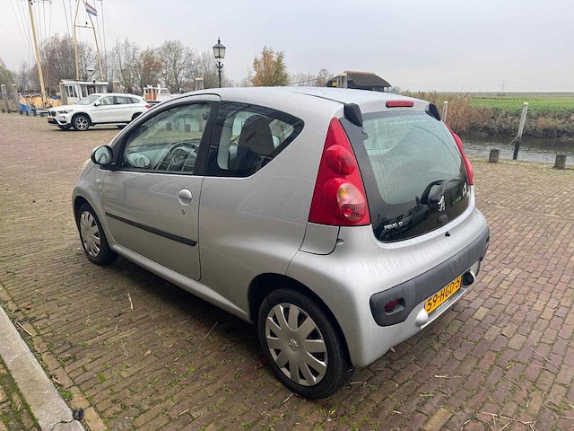 Peugeot 107 1.0-12v xs 59-hgd-5 - afbeelding 2 van  17