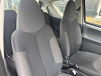 Peugeot 107 1.0-12v xs 59-hgd-5 - afbeelding 9 van  17