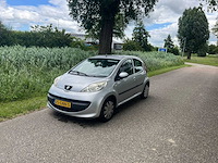 Peugeot 107 1.0-12v xs automaat, 25-gnn-5 - afbeelding 1 van  19