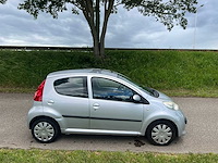 Peugeot 107 1.0-12v xs automaat, 25-gnn-5 - afbeelding 7 van  19
