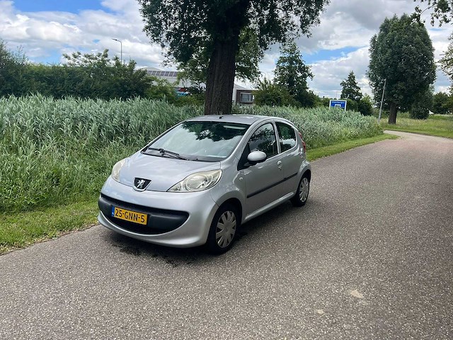 Peugeot 107 1.0-12v xs automaat, 25-gnn-5 - afbeelding 1 van  19