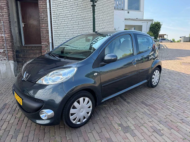 Peugeot 107 1.0-12v xs cool edition automaat 5-deurs, 85-tt-gs - afbeelding 1 van  21