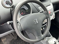 Peugeot 107 1.0-12v xs | g-213-jz - afbeelding 18 van  20