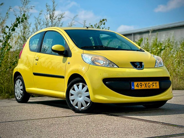 Peugeot 107 1.0 12v xs nieuwe apk, 49-xg-ft - afbeelding 11 van  17