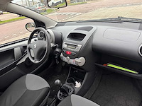 Peugeot 107 1.0 access 29-zjk-5 - afbeelding 14 van  15