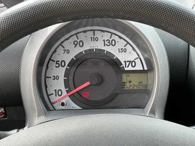 Peugeot 107 1.0 access, 7-tkd-06 - afbeelding 3 van  11