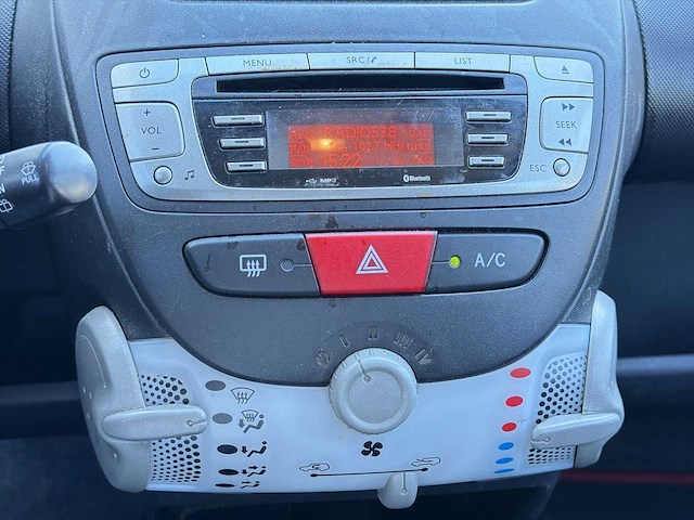Peugeot 107 1.0 access | h-342-tr i - afbeelding 7 van  22