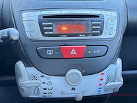 Peugeot 107 1.0 access | h-342-tr i - afbeelding 7 van  22
