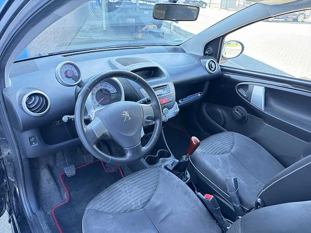 Peugeot 107 1.0 access | h-342-tr i - afbeelding 18 van  23
