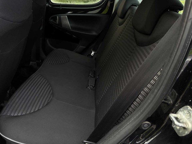 Peugeot 107 1.0 active, 8-sbg-96 - afbeelding 21 van  21