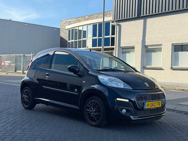 Peugeot 107 1.0 | h-342-tr i - afbeelding 2 van  17