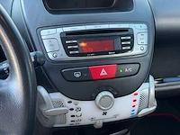 Peugeot 107 1.0 | h-342-tr i - afbeelding 3 van  17