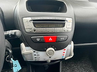 Peugeot 107 1.0 première , pt-394-h - afbeelding 4 van  19