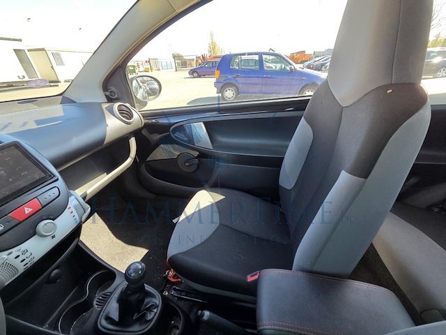 Peugeot 107 107 1.0i access 68, 2012 - afbeelding 18 van  37