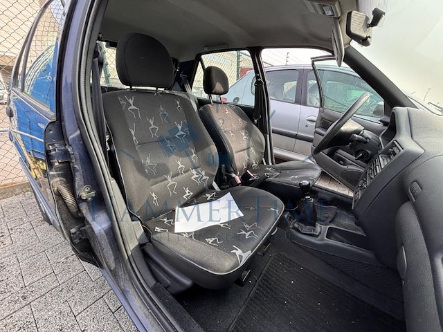 Peugeot 107 1.0i 12v key west, 2003 - afbeelding 14 van  30