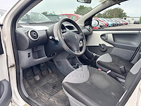 Peugeot 107 1.0i 12v urban, 2008 - afbeelding 3 van  32