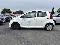 Peugeot 107 1.0i 12v urban, 2008 - afbeelding 31 van  32