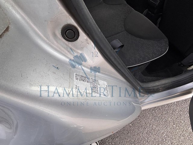 Peugeot 107 1.0i trendy 2tronic 68 at, 2011 - afbeelding 18 van  39