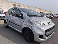 Peugeot 107 1.0i trendy 2tronic 68 at, 2011 - afbeelding 23 van  39