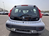Peugeot 107 1.0i trendy 2tronic 68 at, 2011 - afbeelding 36 van  39