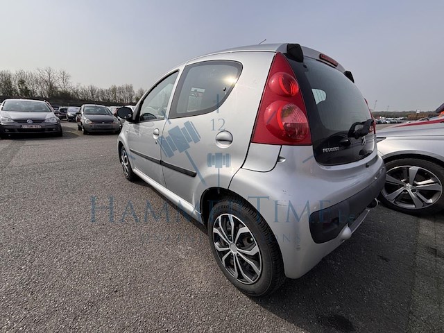 Peugeot 107 1.0i trendy 2tronic 68 at, 2011 - afbeelding 37 van  39