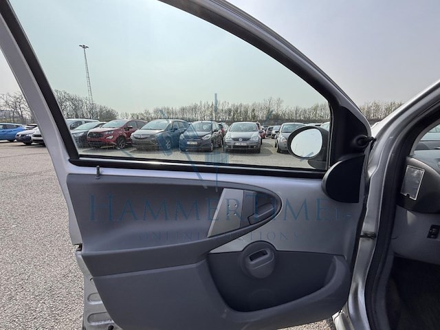 Peugeot 107 1.0i trendy 2tronic 68 at, 2011 - afbeelding 39 van  39