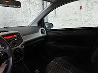 Peugeot 108 1.0 e-vti active 69pk 2018, sl-329-l - afbeelding 7 van  27