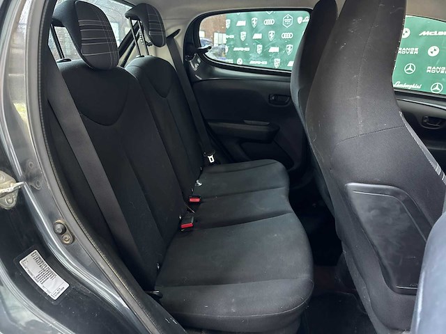 Peugeot 108 1.0 e-vti active 69pk 2018, sl-329-l - afbeelding 18 van  23