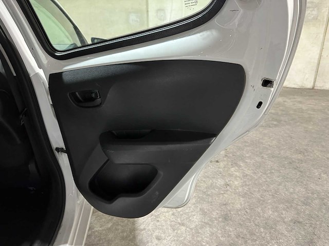 Peugeot 108 1.0 e-vti active 71pk 2021 (origineel-nl + 1e eigenaar), n-570-kn - afbeelding 28 van  41