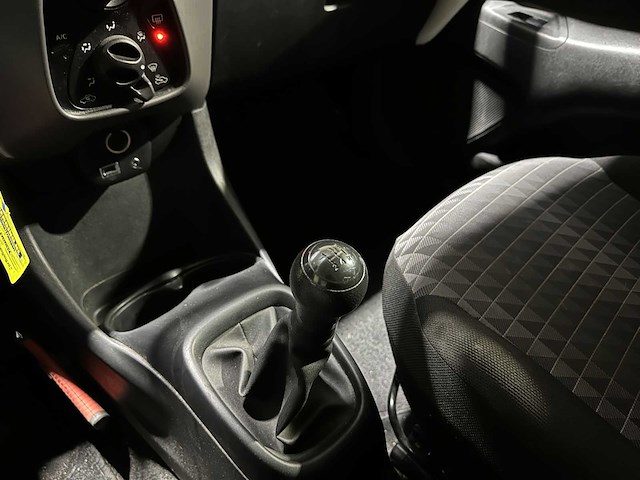 Peugeot 108 1.0 e-vti active 71pk 2021 (origineel-nl + 1e eigenaar), n-570-kn - afbeelding 18 van  25