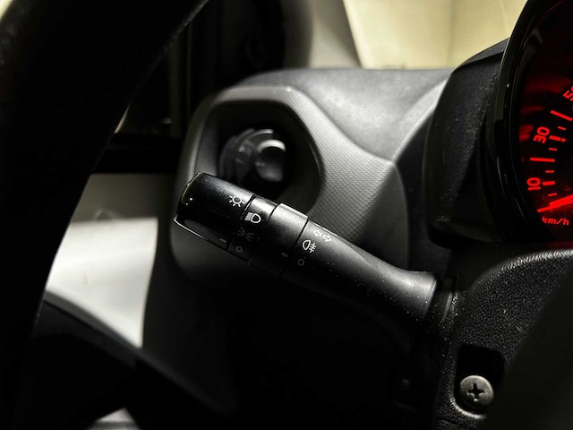 Peugeot 108 1.0 e-vti active 71pk 2021 (origineel-nl+1e eigenaar), l-297-bb - afbeelding 15 van  38
