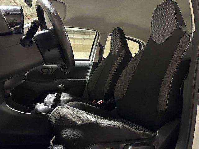 Peugeot 108 1.0 e-vti active 71pk 2021 (origineel-nl+1e eigenaar), l-297-bb - afbeelding 22 van  38