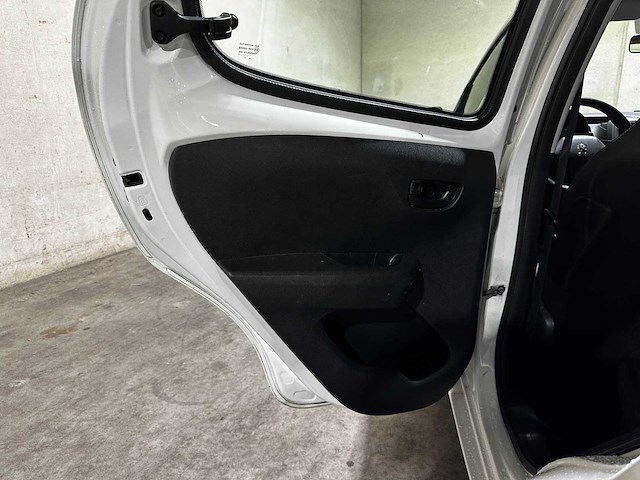 Peugeot 108 1.0 e-vti active 71pk 2021 (origineel-nl+1e eigenaar), l-297-bb - afbeelding 24 van  38