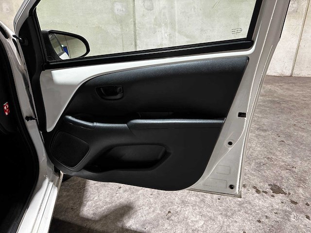Peugeot 108 1.0 e-vti active 71pk 2021 (origineel-nl+1e eigenaar), l-297-bb - afbeelding 29 van  38