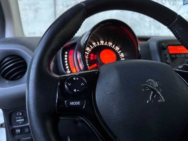 Peugeot 108 1.0 e-vti active 72pk 2021 (eerste eigenaar), l-735-vt - afbeelding 13 van  38