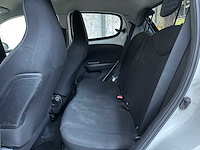 Peugeot 108 1.0 e-vti active 72pk 2021 (eerste eigenaar), l-735-vt - afbeelding 25 van  38