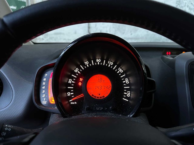 Peugeot 108 1.0 e-vti active 72pk 2021 (eerste eigenaar), l-735-vt - afbeelding 17 van  38