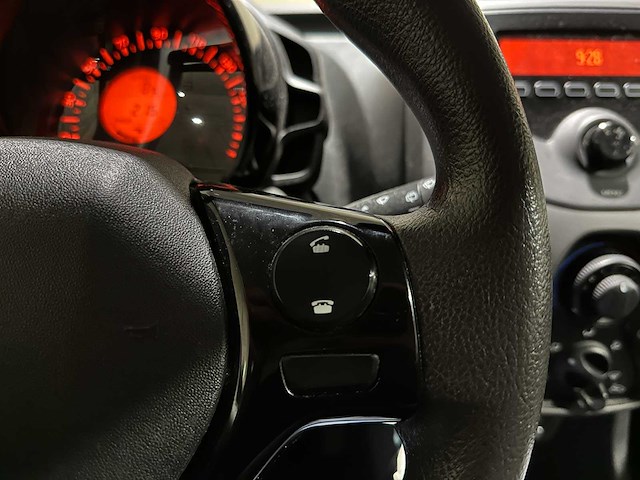 Peugeot 108 1.0 e-vti active 72pk 2021 (origineel-nl), n-569-kn - afbeelding 35 van  39