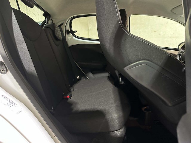 Peugeot 108 1.0 e-vti active 72pk 2021 (origineel-nl), n-569-kn - afbeelding 23 van  39