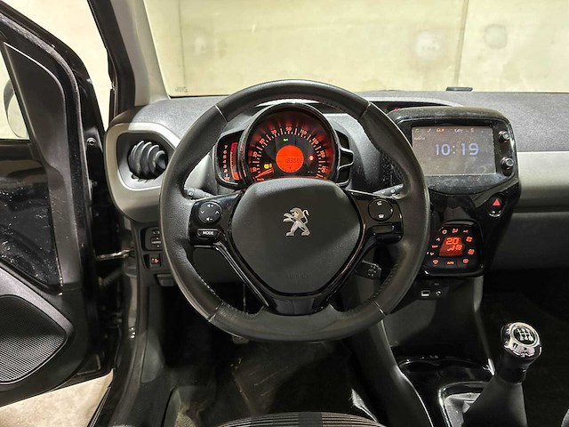 Peugeot 108 1.2 puretech allure 82pk 2015, pp-318-l - afbeelding 28 van  41