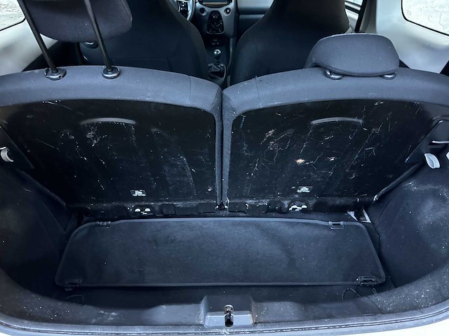 Peugeot 108 active 1.0 e-vti 72pk 3d 72pk 20221 (origineel-nl + 1e eigenaar), l-110-fd - afbeelding 25 van  38